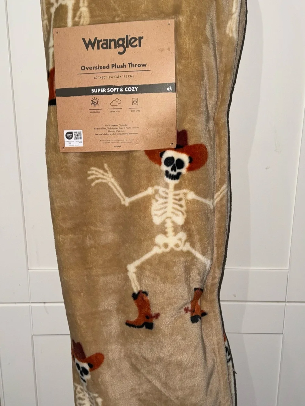 NEW Wrangler OVERSIZED Throw 60x70” Western Cowboy Skeletons Cowboy Boots & Hat
